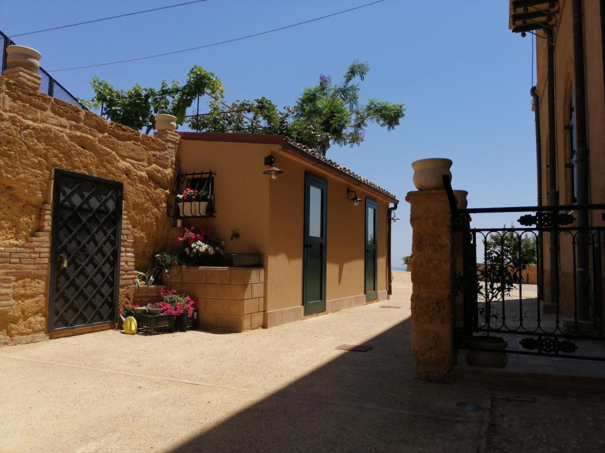 A Casa Di Mammi Nella Valle Dei Templi Agrigento Dış mekan fotoğraf